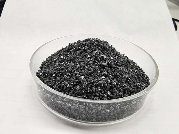 黑碳化硅在工業(yè)陶瓷中的作用